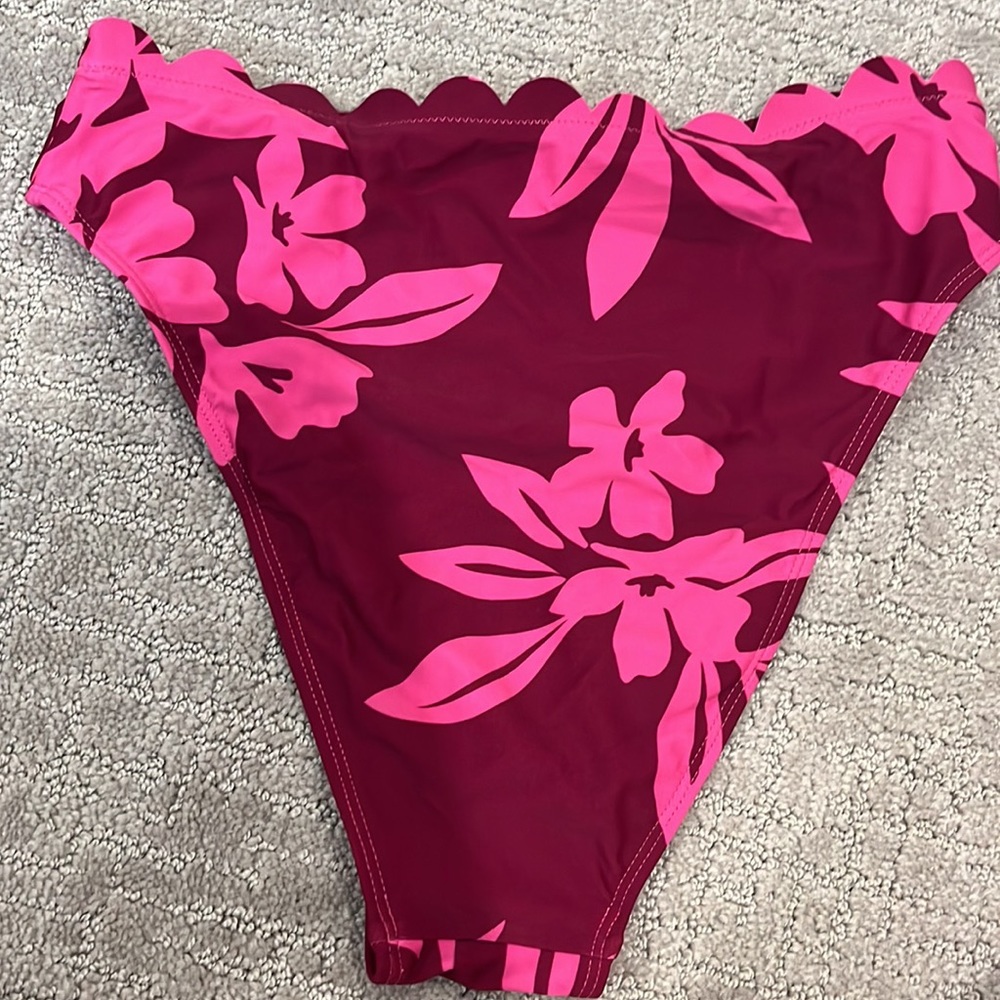 Cupshe Bikini Set - Picture 2 of 3